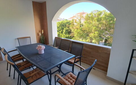 Nona: Wohnung, Eigentumswohnung, Mischnutzung, Hotel, Balkon