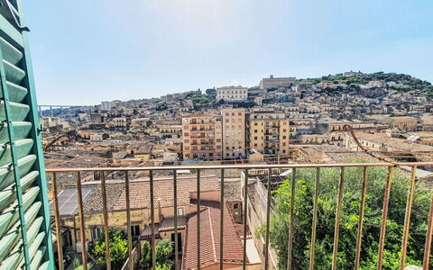 Tra Cielo e Pietra: Wohnung, Eigentumswohnung, Mischnutzung, Hotel, Balkon