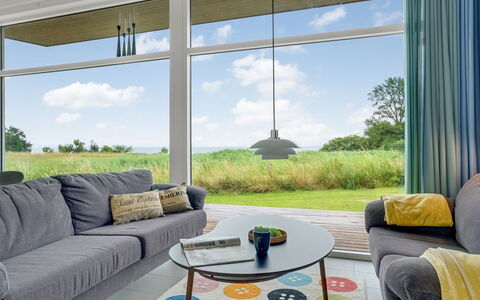 Apsolon - 100M from the Sea: Interior Design, Möbel, Flooring, Fussboden, Decke, Beleuchtung, Zuhause, Wohnzimmer, Stuhl, Teppich
