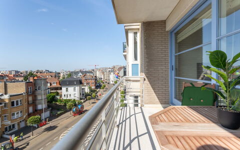 Residentie Casa Nova: Gebäude, Daytime, Fenster, Wohnung, Wohngebiet, Stadt, Stadtgebiet, Die Architektur, Nachbarschaft, Fassade