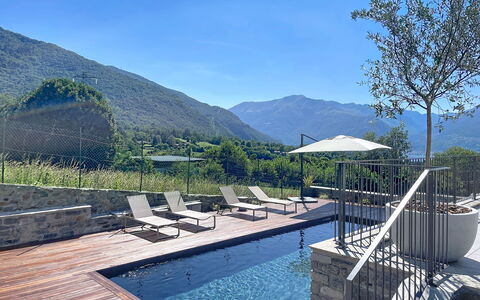 Aura: Bergforms, Berg, Hügel, Gebirge, Schwimmbad, Bergstation, Grat, Senke, Eco Hotel, Alpen