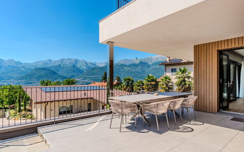 Aura: Zuhause, Balkon, Veranda, Gebirge, Schatten, Eco Hotel, Deck, Stuhl, Holzboden, Villa