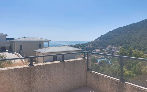 E Follicie: Balkon, Wohnung, Daylighting, Geländer