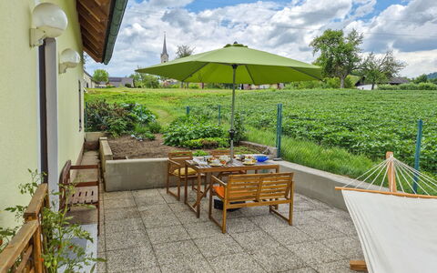 Haus Valentin: Möbel, Tabelle, Gartenmöbel, Stuhl, Tisch Im Freien, Küche & Esszimmer Tisch, Garten, Schatten, Hinterhof