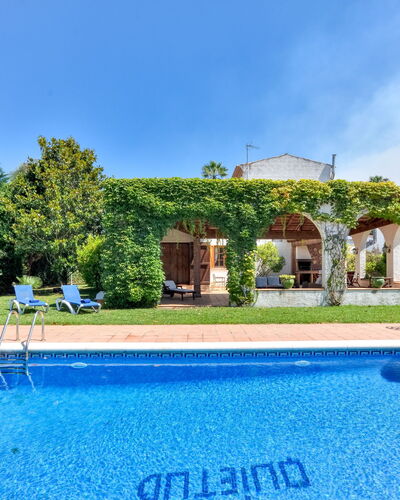 Quietud: Schwimmbad, Estate, Resort, Garten, Hazienda, Villa, Schatten, Landscaping, Hof, Eco Hotel