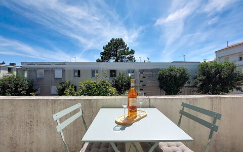 Metadier: Möbel, Gartenmöbel, Stuhl, Tabelle, Tisch Im Freien, Wohnung, Küche & Esszimmer Tisch, Schatten, Kaffetisch, Balkon