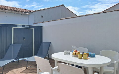 Les Dunes: Möbel, Gartenmöbel, Stuhl, Schatten, Tisch Im Freien, Fliese, Balkon