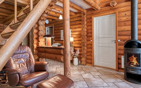 Unelma - from the Sea: Holz, Möbel, Interior Design, Flooring, Blockhaus, Hartholz, Stuhl, Holzbeize, Decke, Wohnzimmer