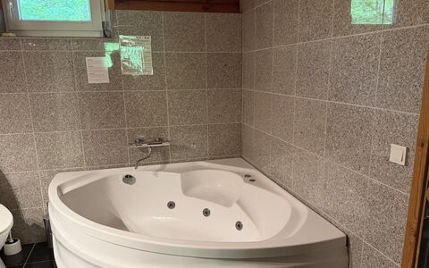 Unelma - from the Sea: Armatur, Badewanne, Flooring, Badezimmer, Fussboden, Interior Design, Installation, Zapfhahn, Zimmer