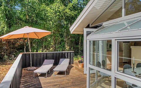 Solfrid - 230M from the Sea: Blau, Wohngebiet, Wohnung, Eigentumswohnung, Resort, Balkon, Estate, Rasen, Schwimmbad, Hotel