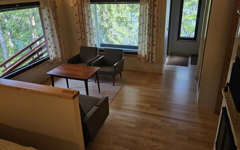 Villa Rääpys: Gebirge, Balkon, Bergdorf