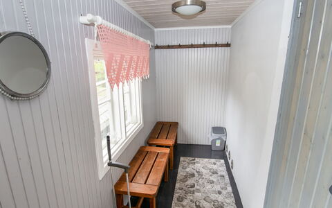 Taikinajoki: Gebirge, Balkon, Bergdorf