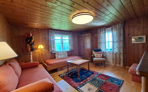 Grafenast: Interior Design, Decke, Flooring, Fussboden, Zimmer, Holzbeize, Hartholz, Bilderrahmen, Holzboden, Wohnzimmer