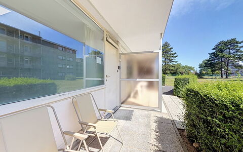 Hyacint with Parking: Verbundwerkstoff, Wohnung, Daylighting, Balkon