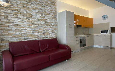 Volme: Flooring, Interior Design, Fussboden, Decke, Holz, Möbel, Beleuchtung, Zimmer, Couch, Wohnzimmer