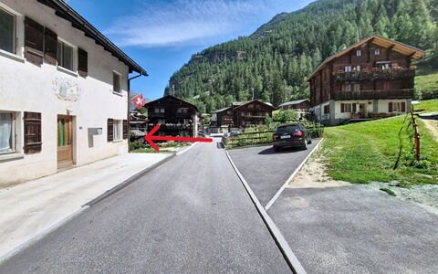 Jägerheim: Möbel, Interior Design, Stuhl, Gartenmöbel, Natürliches Material, Schatten, Tisch Im Freien, Design, Restaurant, Küche & Esszimmer Tisch