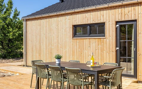Indra - 800M from the Sea: Möbel, Interior Design, Stuhl, Gartenmöbel, Natürliches Material, Schatten, Tisch Im Freien, Design, Restaurant, Küche & Esszimmer Tisch