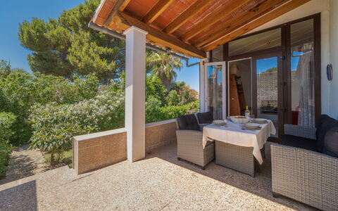 Casa Bonita: Möbel, Interior Design, Stuhl, Gartenmöbel, Natürliches Material, Schatten, Tisch Im Freien, Design, Restaurant, Küche & Esszimmer Tisch
