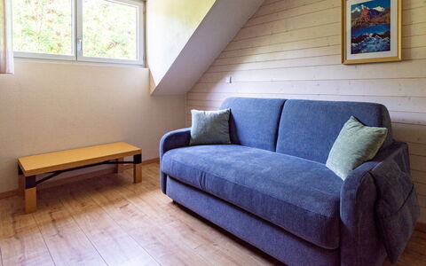 Ax-Les-Thermes 645: Holz, Couch, Möbel, Flooring, Zuhause, Fussboden, Zimmer, Wohnung, Wohnzimmer