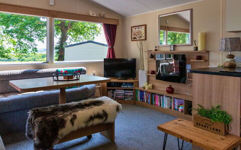 Seascape: Holz, Möbel, Interior Design, Flooring, Couch, Decke, Fussboden, Wohnzimmer, Zimmer