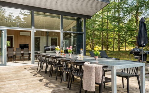 Nakke - 900M from the Sea: Geschirr, Servierware, Tasse, Kaffeetasse, Drinkware, Teekanne, Essen, Dishware, Teetasse, Porzellan