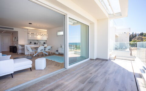 Porto di Luce Luxury, Jacuzzi and Seaview: Wohnung, Fussboden, Balkon, Holzboden, Hotel, Penthouse, Resort, Villa