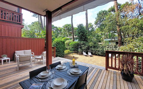 Beau Séjour: Holz, Veranda, Fussboden, Deck, Hartholz, Holzbeize, Holzboden, Schatten, Eco Hotel, Resort
