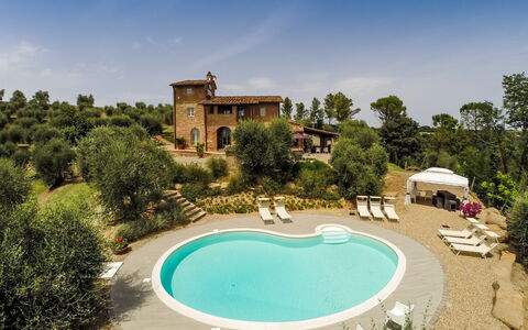 Villa Larino: Landschaft, Ländliches Gebiet, Estate, Bauernhaus, Villa, Hazienda, Landscaping, Bauernhof