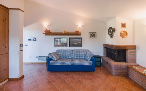 Casa Morgana: Möbel, Interior Design, Flooring, Couch, Fussboden, Holz, Zimmer, Decke, Wohnzimmer