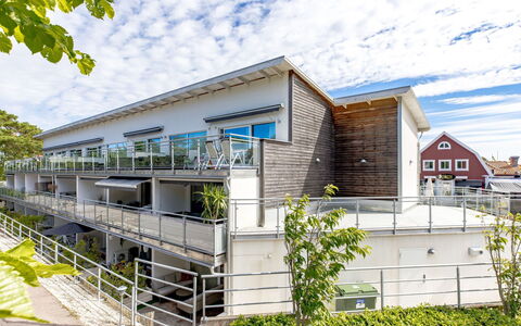 Strandpärlan: Urban Design, Verbundwerkstoff, Balkon, Wohnung, Metall, Veranda, Fahrrad, Stahl, Geländer