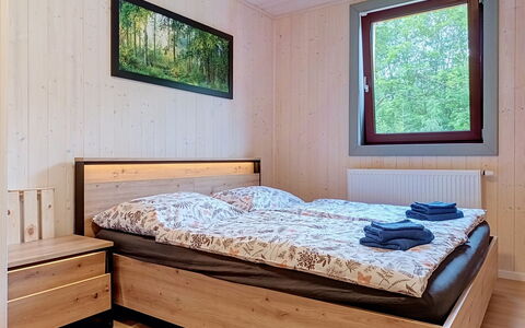 Hraničná: Möbel, Interior Design, Flooring, Fussboden, Tabelle, Holz, Decke, Stuhl, Zimmer, Couch