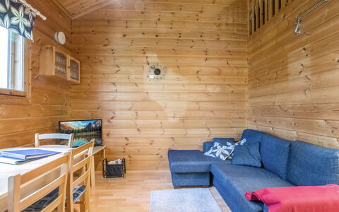 Lähikaltio 317, As. Karpalo: Schnee, Winter, Einfrieren, Hütte, Bergstation, Lärche, Eiskappe, Glazialmorphologie, Skiort