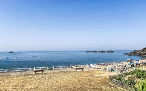 Résidence de la Mer: Blau, Wasser, Gewässer, Strand, Küste, Meer, Horizont, Sommer, Küsten Und Ozeanische Forms, Ufer