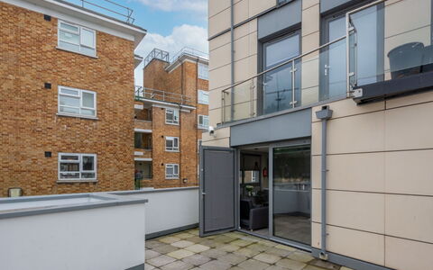 Hoxton 310: Wohnung, Balkon, Aluminium