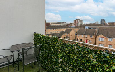 Hoxton Residence