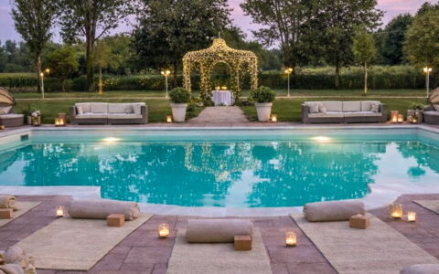 Relais Villa Mirandola: Schwimmbad, Resort, Water Feature, Garten, Gartenmöbel, Eco Hotel, Freizeit, Landschaft Beleuchtung, Hof, Landscaping
