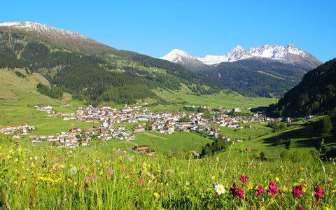 Apartment Bergkristall: Bergforms, Berg, Hügel, Wiese, Hochland, Landschaft, Bergstation, Weide, Ländliches Gebiet, Gebirge