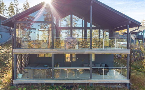 Kuhmoinen 642: Hütte, Abstellgleis, Veranda, Balkon