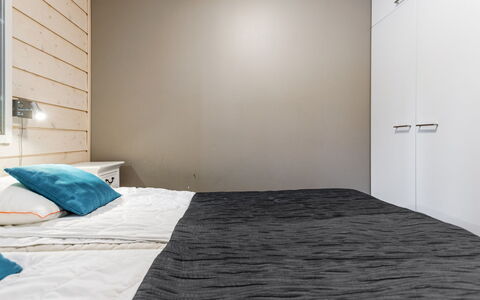 Golfarinkunnas 9C: Interior Design, Wand, Flooring, Fussboden, Möbel, Schlafzimmer, Bett, Holz, Decke, Zimmer