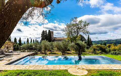 Casa All'Erta: Blau, Schwimmbad, Garten, Estate, Landscaping, Water Feature, Villa, Hazienda, Villa