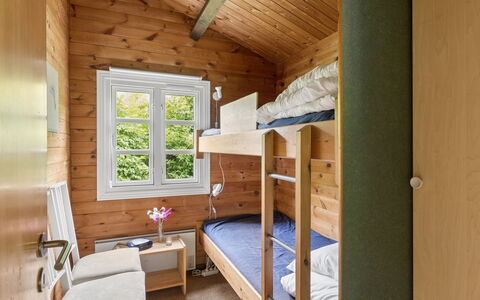 Saxi - 1.2Km from the Sea: Holz, Möbel, Zuhause, Interior Design, Haus, Wohnheim, Holzbeize, Zimmer, Hartholz, Blockhaus