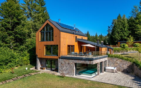 Valera Vita Forest: Haus, Zuhause, Hütte, Garten, Lärche, Bauernhaus, Estate, Landscaping, Garten