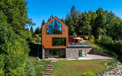 Valera Vita Forest: Haus, Zuhause, Hütte, Bauernhaus, Garten, Estate, Landscaping, Abstellgleis, Garten
