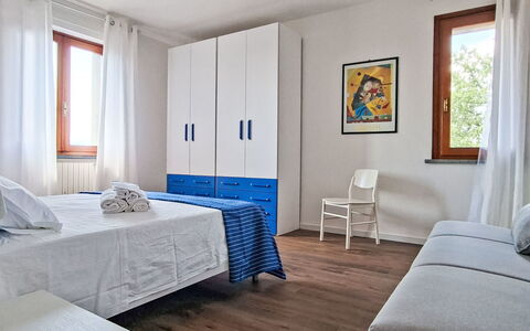 Le 3 Viste: Möbel, Interior Design, Flooring, Fussboden, Bett, Holz, Schlafzimmer, Zimmer, Wohnung, Textil