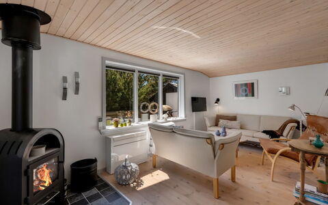 Wingot - from the Sea: Möbel, Interior Design, Flooring, Holz, Decke, Fussboden, Zimmer, Beleuchtung, Wohnzimmer, Stuhl