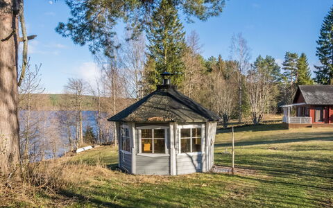Laukaa 605: Baum, Holz, Hütte, Dach, Gartenbauten, Schuppen, Blockhaus, Wald, Hütte, Outdoor Struktur