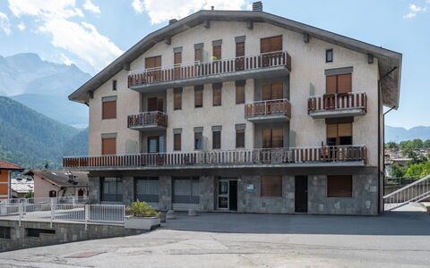 Raggio di Stella: Balkon, Holzbeize, Zimmerpflanze, Gartenmöbel, Blumentopf