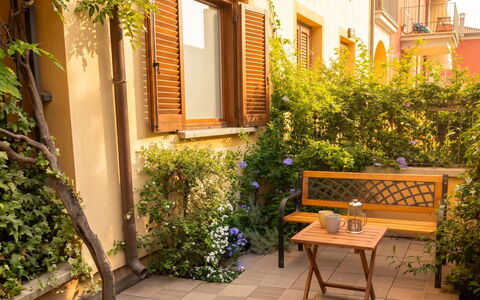 City and Coast: Balkon, Holzbeize, Zimmerpflanze, Gartenmöbel, Blumentopf