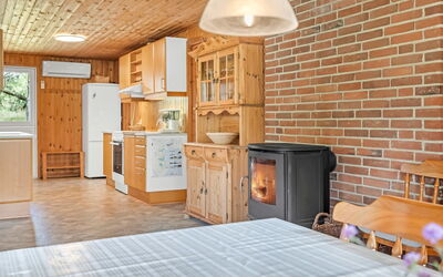 Iivo - 3.5Km from the Sea