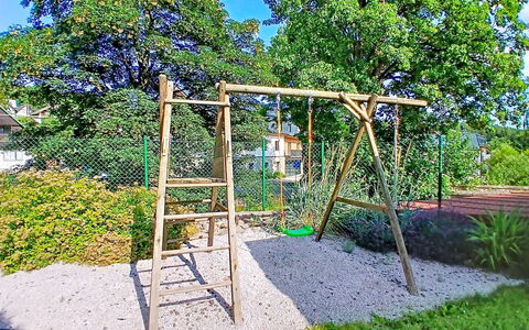 Cerny Dul 400: Holz, Spielmittel, Spielplatz, Leiter, Garten, Schwingen, Schatten, Park, Spielplatz Rutsche, Hinterhof